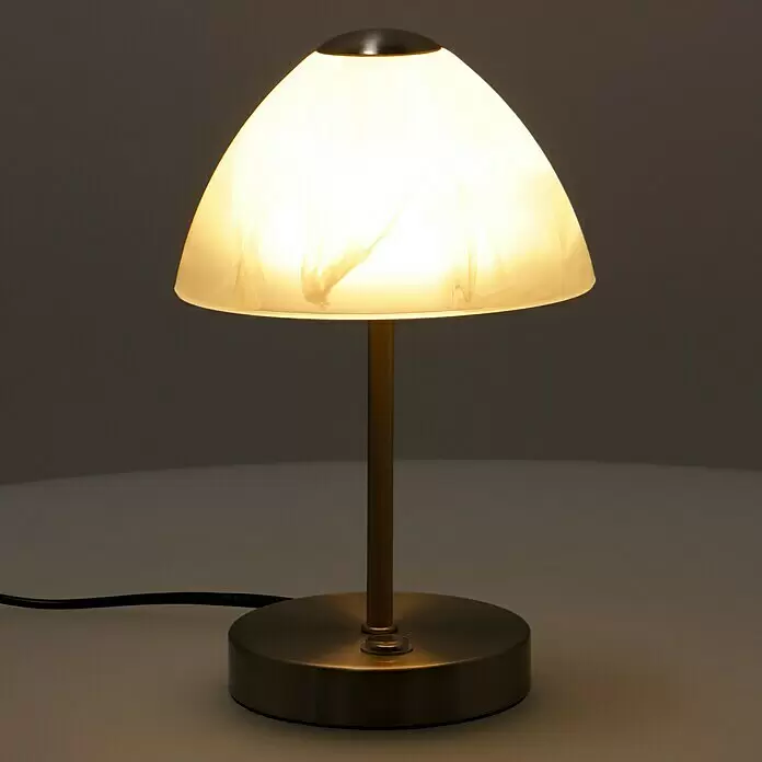 Reality Leuchten LED-Tischleuchte rund Queen - 2 W, Ø x H: 150 mm x 24 cm, Nickel - Stimmungsaufnahme