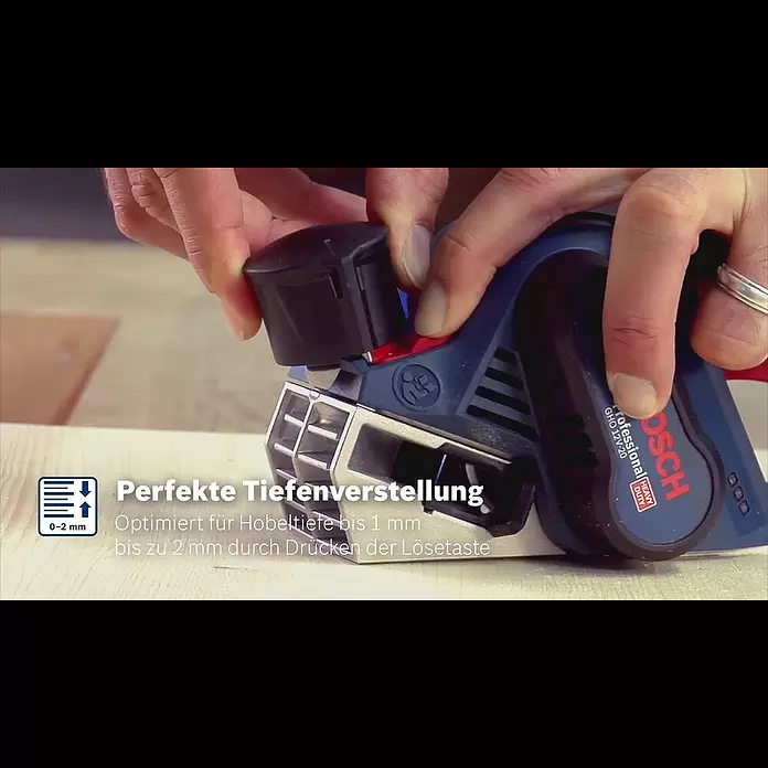 Bosch Professional Akku-Handhobel GHO 12V-20 - 12 V, Ohne Akku, 14.500 U/min - GHO 12V-20: Der erste professionelle 12V-Hobel - eine neue Dimension der kabellosen Kontrolle