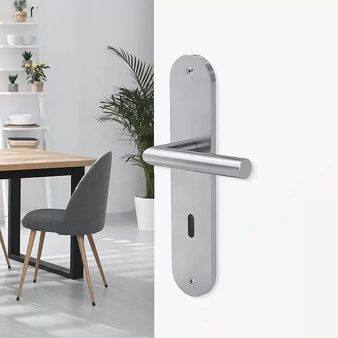 Diamond Doors Modern Zimmertürgarnitur Alaska - Edelstahl, Stärke Tür: 38 mm - 45 mm, Buntbart - Türdrücker aus gebürstetem Edelstahl mit Langschild.