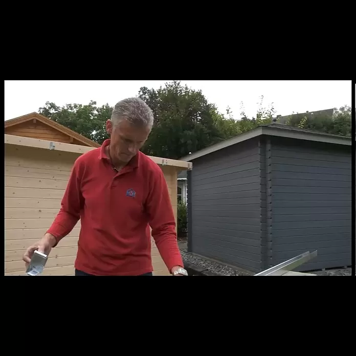 Sarei RinnenwinkelNennweite: 100 mm, Außenecke, Aluminium, Silber - Montage einer Kastendachrinne