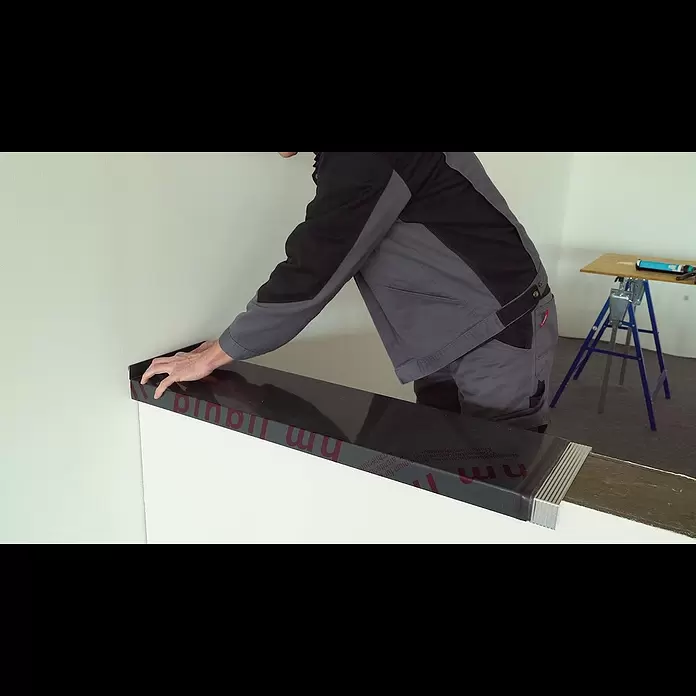 Sarei Abschlusskappe - Breite: 270 mm, Anthrazit, Aluminium - Montage Mauerabdeckung / Installation of wall coping system