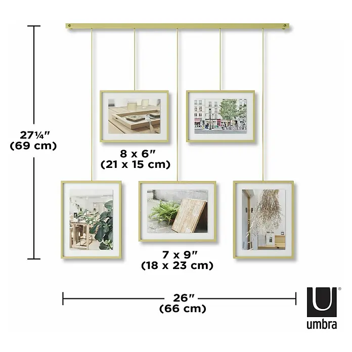 Umbra Bilderrahmen-Set Exhibit - 2 x 10x15 cm, 3 x 13x18 cm, Messing, Metall - Produktbild von einem Umbra-Fotorahmen mit fünf Rahmen, die an goldenen Schnüren hängen. Das Produkt hat eine Breite von 66cm und eine Höhe von 69cm.