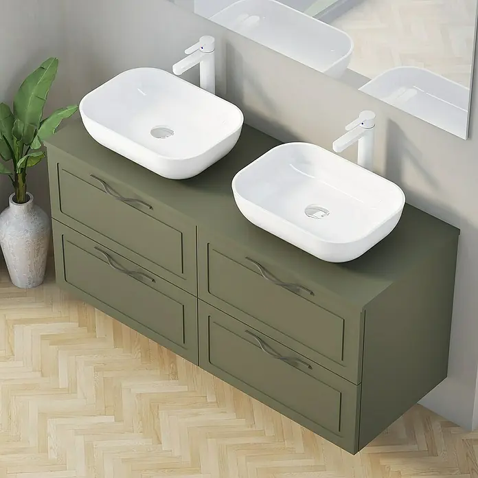 Artysan Mueble bajo de lavabo Toja - An x Pr x Al: 120 x 45 x 54,5 cm, Musgo - Mueble de baño con dos lavabos sobre encimera y grifos, diseño moderno con cajones y tiradores verdes.