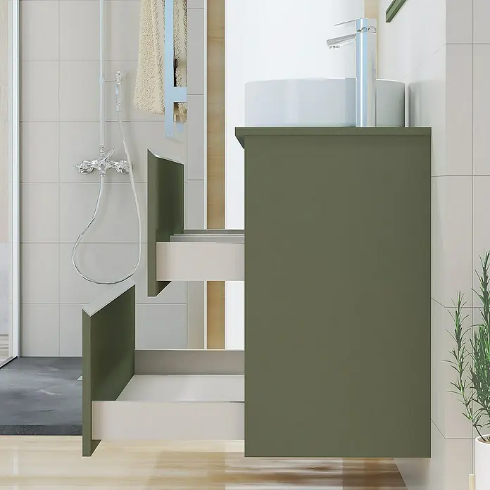 Artysan Mueble bajo de lavabo Cíes - L x An x Al: 38,6 x 90 x 64 cm, Musgo - Un moderno tocador de baño verde oliva con un diseño de cajones abiertos y un elegante grifo para lavabo sobre encimera.