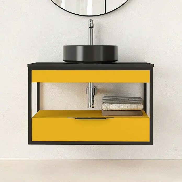 Artysan Conjunto de mueble de baño Izaro - Ancho: 80 cm, 3 pzs., Mostaza/Negro, Mate - Un moderno tocador amarillo con un lavabo y grifo negros. Las toallas se colocan en el estante debajo del lavabo.