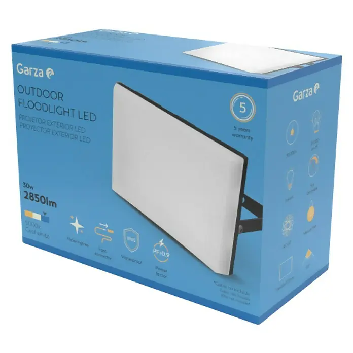 Garza Proyector LED Design - 30 W - Embalaje de un foco LED para exteriores Garza de 30W y 2850lm, con garantía de 5 años y clasificación impermeable IP65.