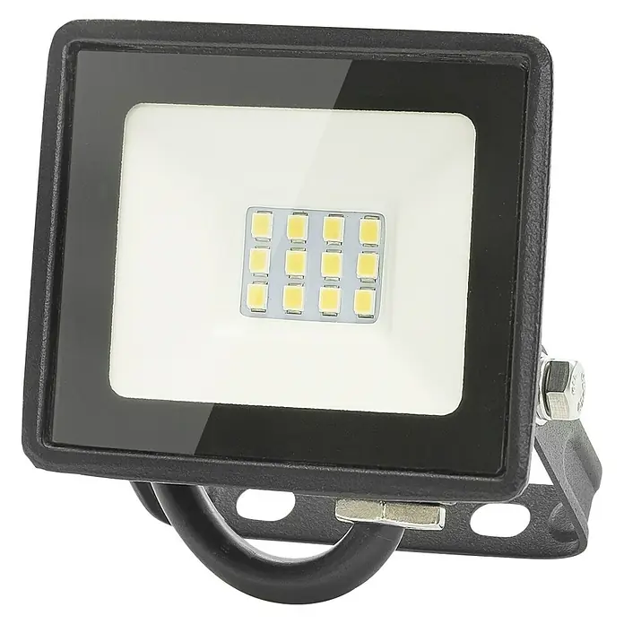 Garza Proyector LED Basic - 10 W - La imagen muestra un reflector LED con carcasa negra y un panel de múltiples LED que proporciona una iluminación brillante y eficiente.