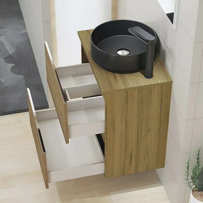 Artysan Mueble bajo de lavabo Cíes - L x An x Al: 38,6 x 60 x 64 cm, Roble Guadarrama - Mueble de baño con lavabo y cajones. El lavabo es redondo y negro, los cajones están abiertos y blancos. El mueble es de madera.