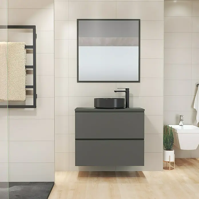 Artysan Mueble bajo de lavabo Cíes - L x An x Al: 38,6 x 80 x 64 cm, Antracita - Elegante interior de baño con un moderno mueble de lavabo gris, un lavabo redondo y un espejo elegante.