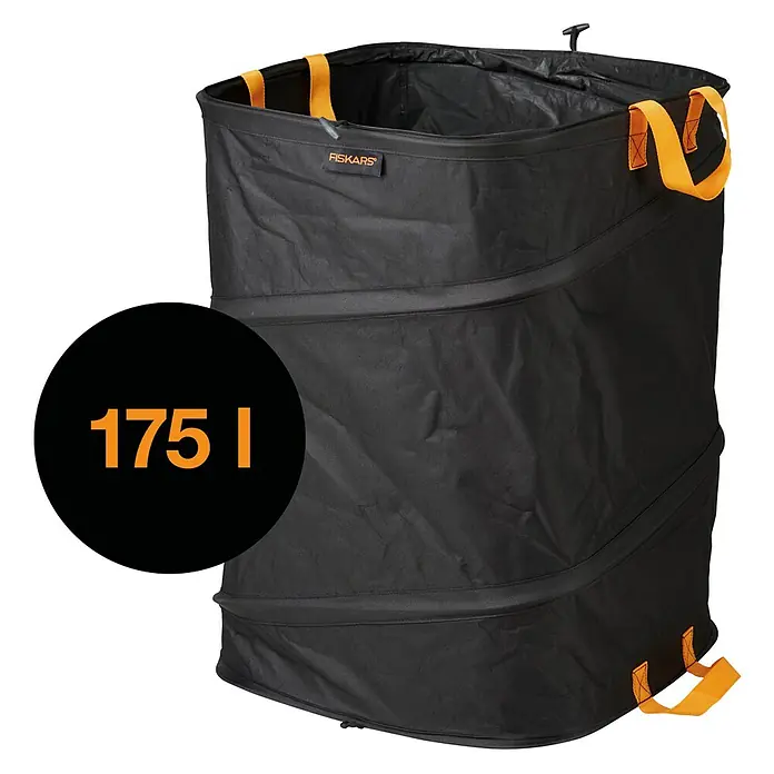 Fiskars Ergo Pop-Up Gartenabfallsack - 175 l - Ein schwarzer Fiskars Gartensack mit orangenen Griffen und der Aufschrift "175 l" für Gartenabfälle.
