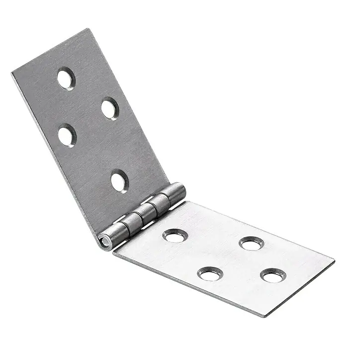 Hettich Scharniere - L x B x S: 40 x 120 x 1,5 mm, Edelstahl - Nahaufnahme eines silbernen Türscharniers, das geöffnet auf einem schwarzen Hintergrund liegt, um die Details und Beschläge zu zeigen.