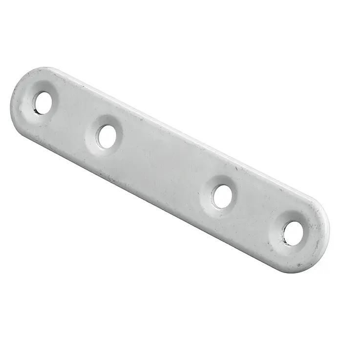 Hettich Verbindungsblech - L x B: 80 x 15 mm, Weiß, 1 Stk. - Nahaufnahme einer weißen, flachen Metallschiene mit vier Löchern, die als Möbelverbinder oder Montageteil dient.