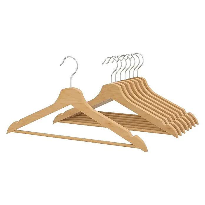 BAUHAUS Percha para ropa - 8 ud., Natural - Juego de perchas de madera con ganchos cromados, ideales para guardar ropa de forma ordenada en el armario.