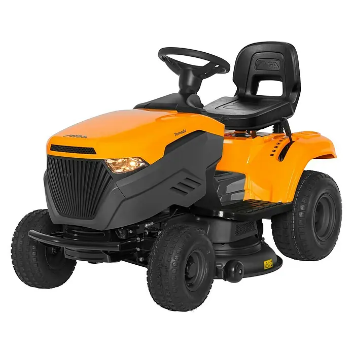 Stiga Rasentraktor Tornado 398 M - 352 cm³, Schnittbreite: 98 cm - Ein gelber Stiga Tornado Aufsitzrasenmäher mit schwarzem Sitz und Lenkrad.