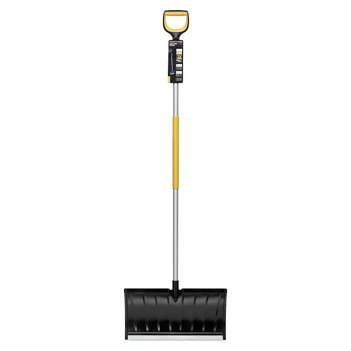 Fiskars X-series Schneeschieber - Breite: 53 cm - Schneeschieber von Fiskars mit D-Griff und Aluminiumstiel. Ideal zum Räumen von Schnee auf Gehwegen und Einfahrten.
