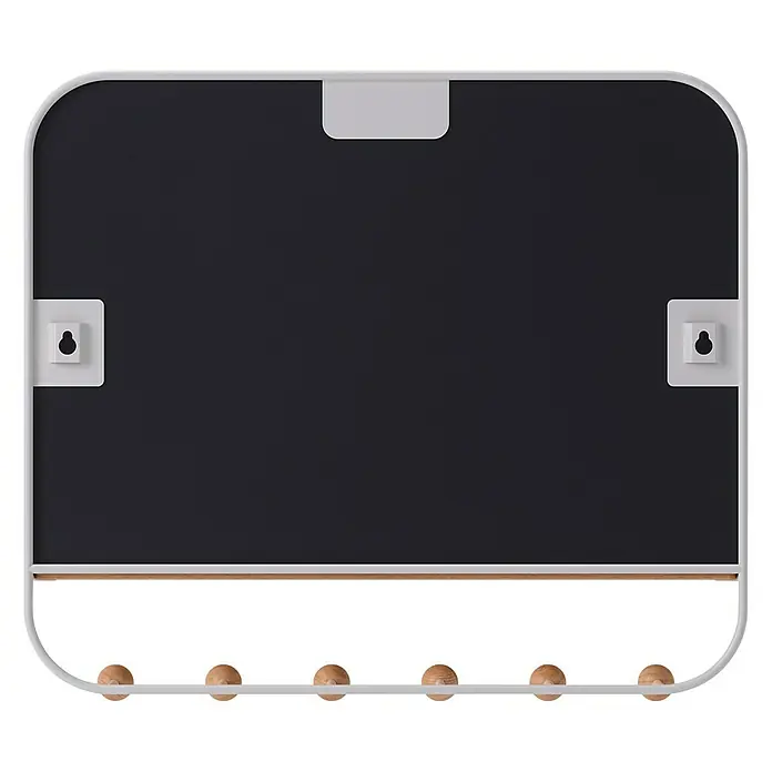 Umbra Garderobenhaken Estique - L x B x H: 10,2 x 45,7 x 40,6 cm, Anzahl Haken: 6 Stk. - Das Bild zeigt eine rechteckige, weiße Wandtafel mit Hakenleiste unten und einer schwarzen Schreibfläche. Ideal für Notizen und zum Aufhängen von Gegenständen.