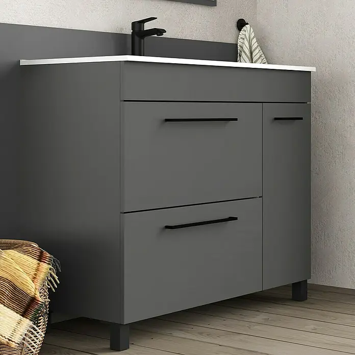 Artysan Mueble bajo de lavabo Tabarca - L x An x Al: 44,6 x 100 x 83,3 cm, Antracita - Mueble de baño gris con dos cajones, una puerta y encimera blanca con grifo negro.