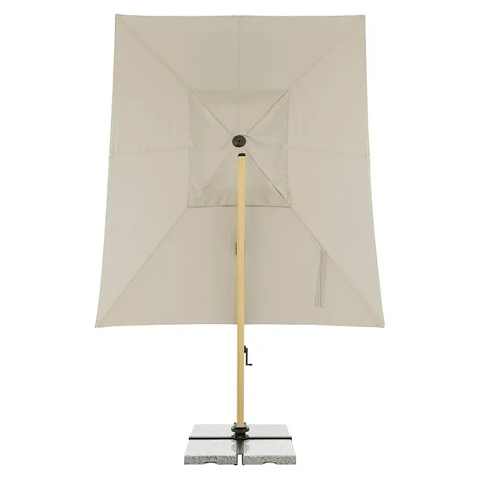 Doppler Alu Wood Ampelschirm Ultra XL - Natur, Bespannungsmaß (L x B): 300 x 400 cm - Ein cremefarbener, rechteckiger Sonnenschirm mit Holzpfosten und grauem Steinfuß, ideal für sonnige Tage im Freien.