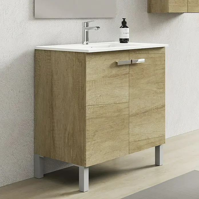 Conjunto de mueble de baño Viktor - Nature, Mate, 3 pzs. - Un mueble de baño con aspecto de madera con un lavabo blanco y tiradores y patas plateadas. Ideal para cualquier baño.