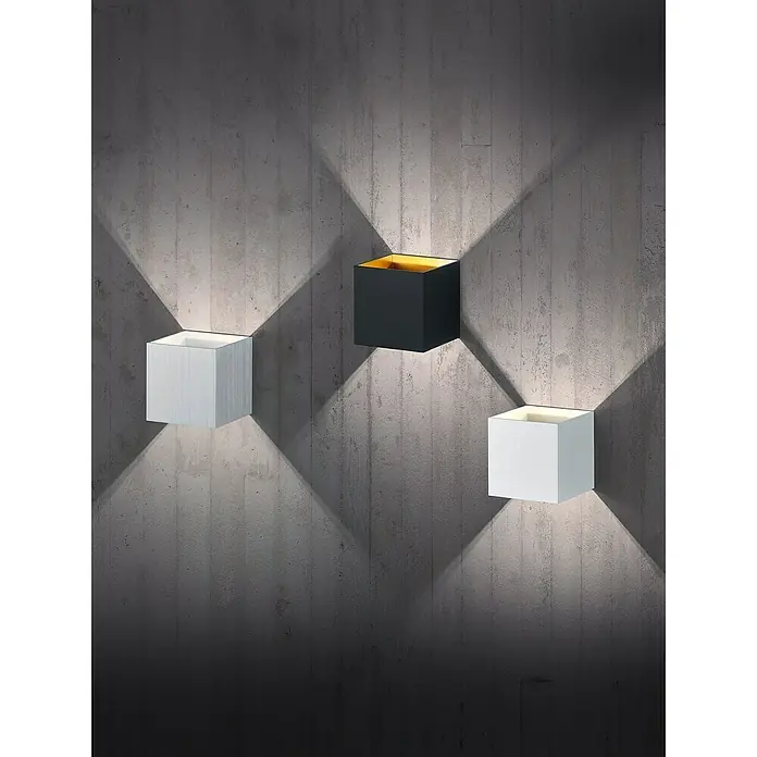Trio Leuchten Wandleuchte Louis - 4,2 W, L x B x H: 10 x 10 x 10 cm, Schwarz - Wandleuchten in Würfelform. Sie sind in Schwarz, Weiß und Holz gehalten und strahlen ein warmes Licht aus.
