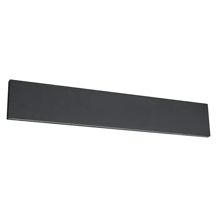 Trio Leuchten LED-Wandleuchte Concha - 9 W, L x B x H: 4,5 x 47 x 8 cm, Anthrazit, Warmweiß - Ein länglicher, schwarzer Lichtbalken vor einem dunklen Hintergrund, ideal für moderne Innenräume.