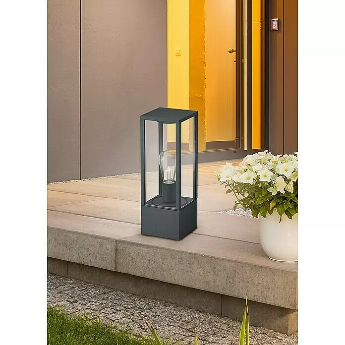 Trio Leuchten Garonne Außenwegeleuchte - 60 W, Farbe Gehäuse: Anthrazit, Ohne Leuchtmittel, Höhe: 40 cm, Ohne Bewegungsmelder - Stimmungsaufnahme