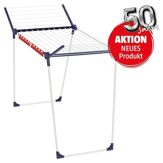 Leifheit Flügel-Wäscheständer Pegasus 180 Solid - Länge Wäscheleine: 18 m, L x B x H: 157 x 66 x 87 cm, Weiß/Blau - Wäscheständer mit weißem Gestell, blauen Akzenten und rotem Detail, beworben mit einem "50 Jahre Aktion Neues Produkt"-Aufkleber.
