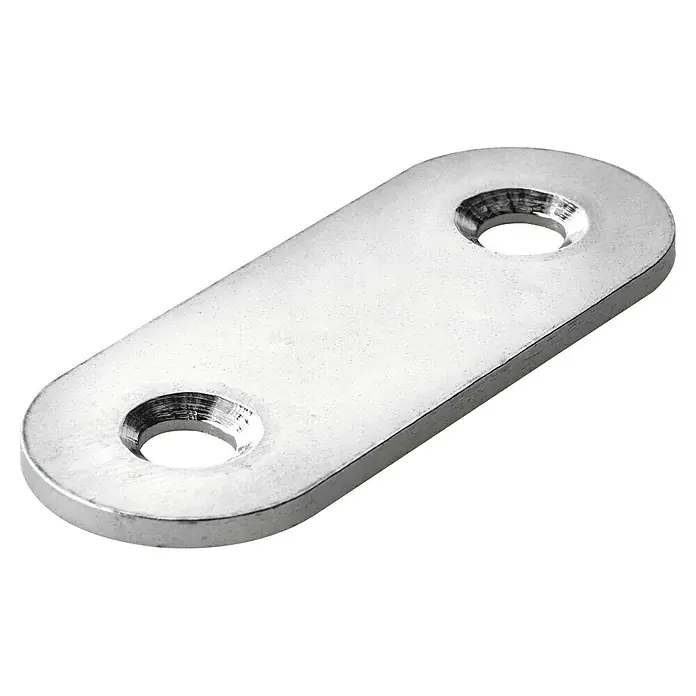 Hettich Verbindungsblech - L x B: 40 x 15 mm, Silber, 1 Stk. - Nahaufnahme einer silbernen, rechteckigen Metallplatte mit abgerundeten Ecken und zwei Schraubenlöchern vor einem schwarzen Hintergrund.