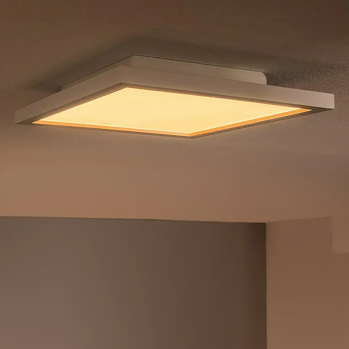 Philips Hue LED-Panel Aurelle - 19 W, L x B x H: 30 x 30 x 4,6 cm, Weiß, Warmweiß - Deckenleuchte mit quadratischer Form, die ein sanftes, warmes Licht verbreitet und eine moderne Atmosphäre schafft.