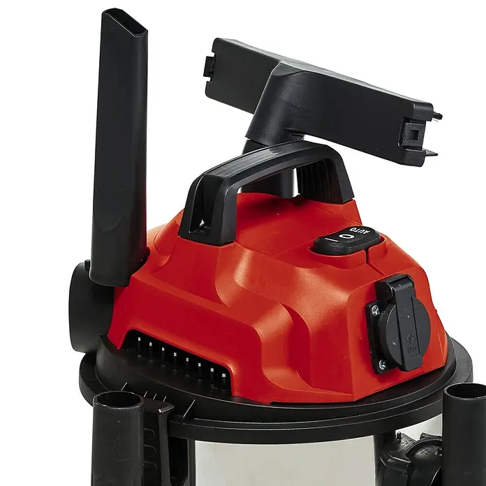Einhell Elektro-Nass- & Trockensauger TC-VC 1820 SA - 1.250 W, 20 l - Nahaufnahme eines roten Einhell Nass-Trockensaugers mit schwarzem Griff und Aufsätzen.