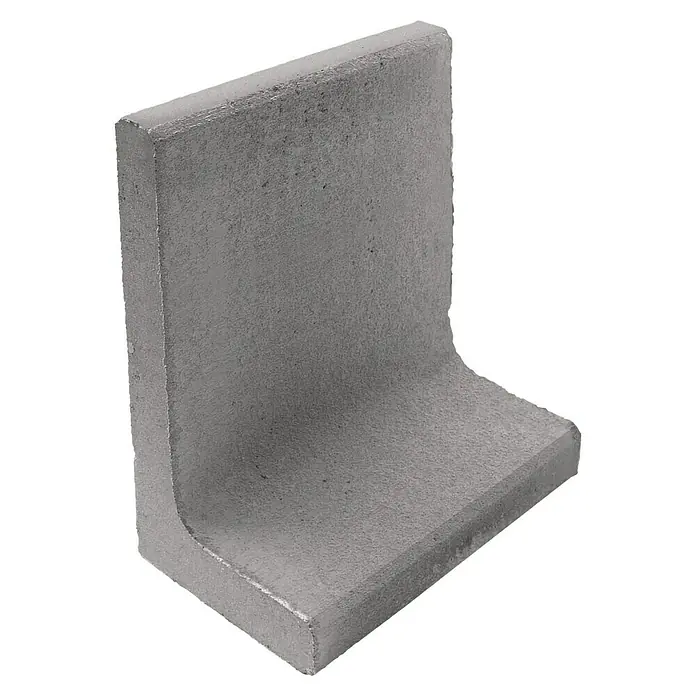 Diephaus L-Stein - 50 cm, 40 cm, Stärke: 7 cm, Grau - Nahaufnahme eines grauen Winkelstützelements, das im Bauwesen oder für Stabilitätszwecke verwendet wird. Das Element ist schlicht und robust.