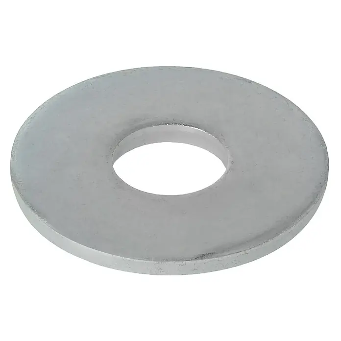 Profi Depot Bauscheibe VZ - 8,4 mm, 100 Stk., Verzinkt - Nahaufnahme einer glänzenden, runden Unterlegscheibe aus Metall auf schwarzem Hintergrund.