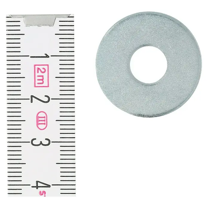 Profi Depot Karosseriescheibe VZ - Innendurchmesser: 8,4 mm, Außendurchmesser: 25 mm, 100 Stk., Verzinkt - Das Bild zeigt eine Metallscheibe mit einem Loch in der Mitte, daneben ein Lineal zum Messen der Größe.