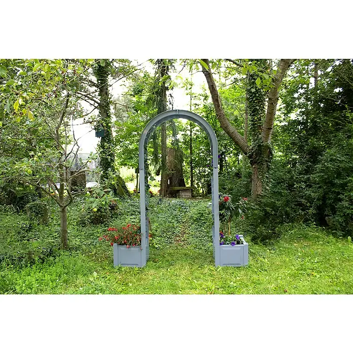 KHW Rosenbogen - Grau, 174 x 43 x 207 cm, Ausstattung: 2 Pflanzkästen - Ein grauer Rosenbogen mit integrierten Pflanzkästen, bepflanzt mit bunten Blumen, steht im Grünen und bietet einen dekorativen Blickfang.