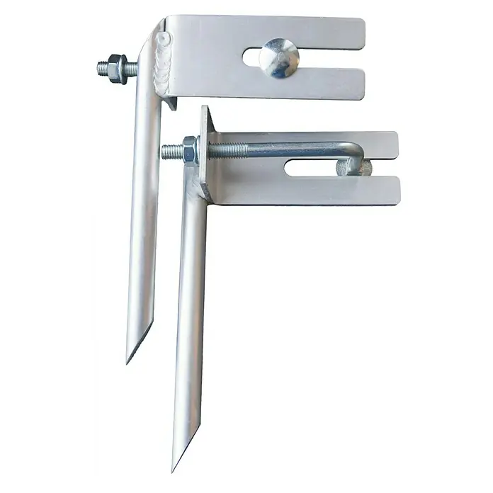 Krause Leiterspitzen-SetGeeignet für: Holmquerschnitt 64 x 25 mm bis 97 x 25 mm, Aluminium, 1 Stk. - Nahaufnahme einer verstellbaren, silbernen Tischbefestigung mit zwei Stiften zur sicheren Befestigung auf verschiedenen Oberflächen.