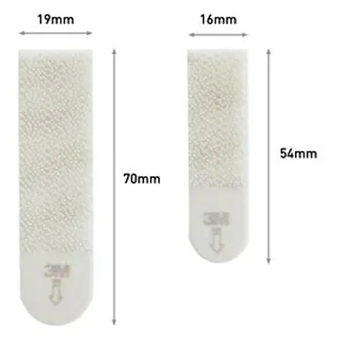 3M Command Cinta engomada Multi-Pack 17203 - Blanco - Imagen del producto: Dos tiras adhesivas 3M Command en diferentes tamaños, 19 mm x 70 mm y 16 mm x 54 mm, para un fácil montaje sin clavos.