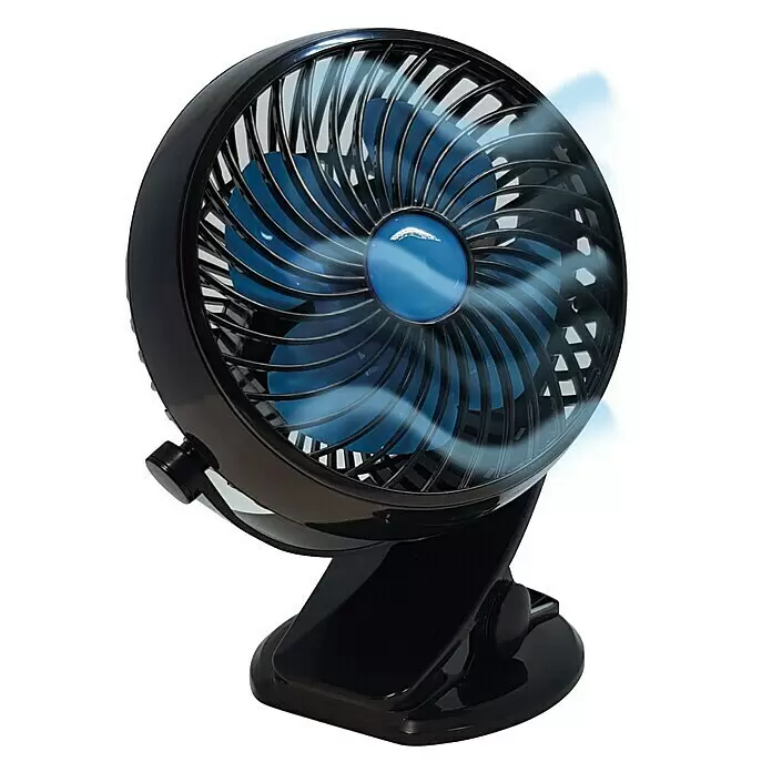 Starlyf Tischventilator Fast Fan - Schwarz/Blau - Schwarzer Klemm-Tischventilator mit sich drehenden blauen Flügeln.