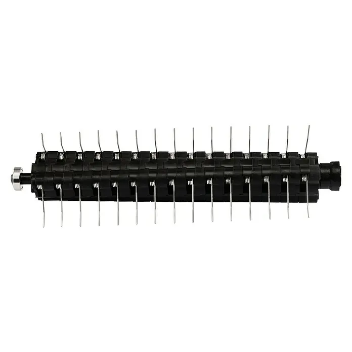 Einhell Ersatzlüfterwalze GC-ES/SA 1231/1 - Passend für: Vertikutierer GC-ES 1231/1; GC-SA 1231/1; GC-SC 36/31 - Das Bild zeigt eine detaillierte Aufnahme einer Rasenlüfterwalze mit schwarzen Lamellen und silbernen Zinken, ideal für die Rasenpflege.