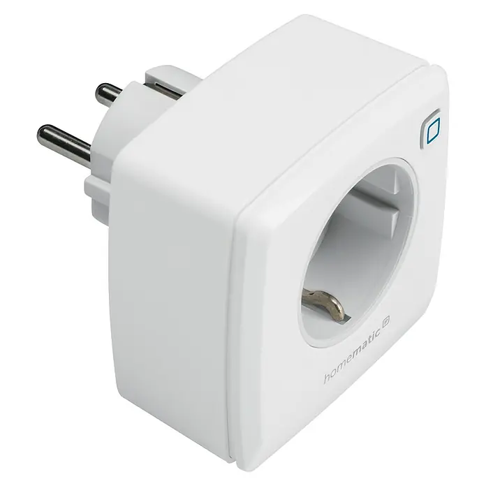 Homematic IP Smart-Steckdose HMIP-PS-2 - IP20, Weiß, 3.680 W, 13 A - Nahaufnahme einer Homematic IP Funk-Steckdose für den Innenbereich, die intelligente Hausautomation ermöglicht.