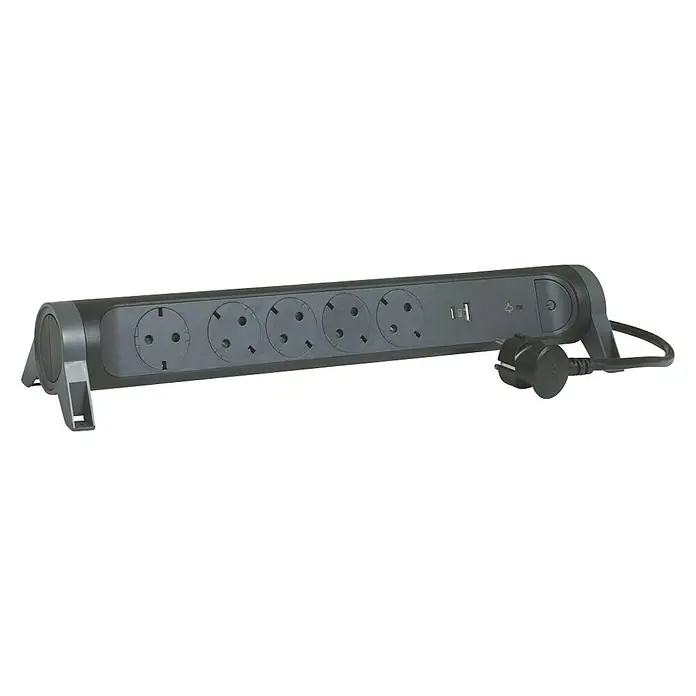 Legrand Base de enchufe múltiple con USB - x 5, Negro, Longitud del cable: 1,5 m, IP20, Con interruptor - Regleta de alimentación gris con cinco enchufes, dos puertos USB y un cable de alimentación. Unidad de distribución de energía para dispositivos.
