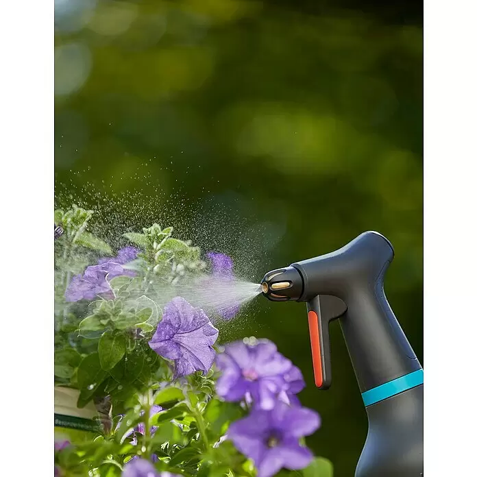 Gardena Handsprüher - 1 l - Anwendungsbeispiel