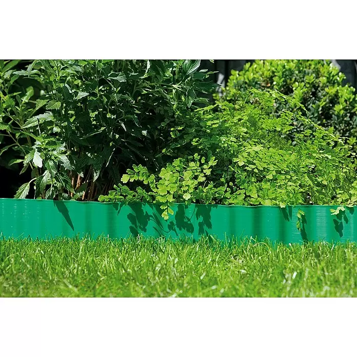 Gardena Rasenkante - Grün, 9 m x 9 cm, Kunststoff - Grüne, wellenförmige Rasenkante trennt Rasen und Pflanzen.