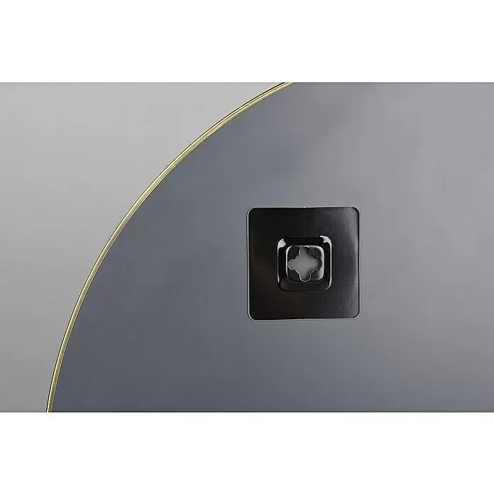 Rahmenspiegel Mila - Durchmesser: 50 cm, Gold, Metall - Rückseite eines runden Spiegels mit Goldrand und schwarzem selbstklebendem Haken zur Befestigung.