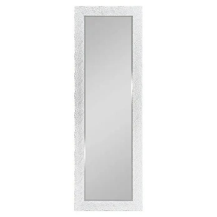 Rahmenspiegel Vicky - 50 x 150 cm, Weiß-Chrom, Kunststoff - Langer, rechteckiger Spiegel mit einem dekorativen, strukturierten Rahmen, der jedem Raum einen Hauch von Eleganz verleiht.