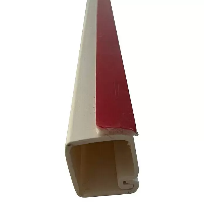 Mini-Kabelkanal - 2 m x 12 mm x 7 mm, Weiß, Mit Schaumklebeband 6mm - Detailaufnahme