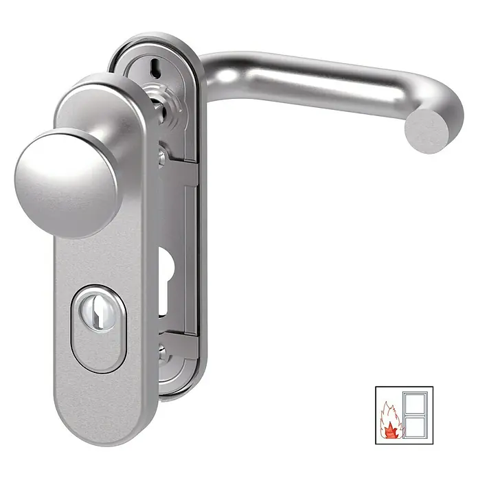 Basi Schutzbeschlag SB/FS 2200K ES1Feuerschutztür, Edelstahl, Knopf außen, Drücker innen, Mit Zylinderabdeckung, Stärke Tür: 44 mm - 66 mm - Nahaufnahme eines Türgriffs mit Brandschutzzeichen, der Sicherheit und Stil vereint.\n