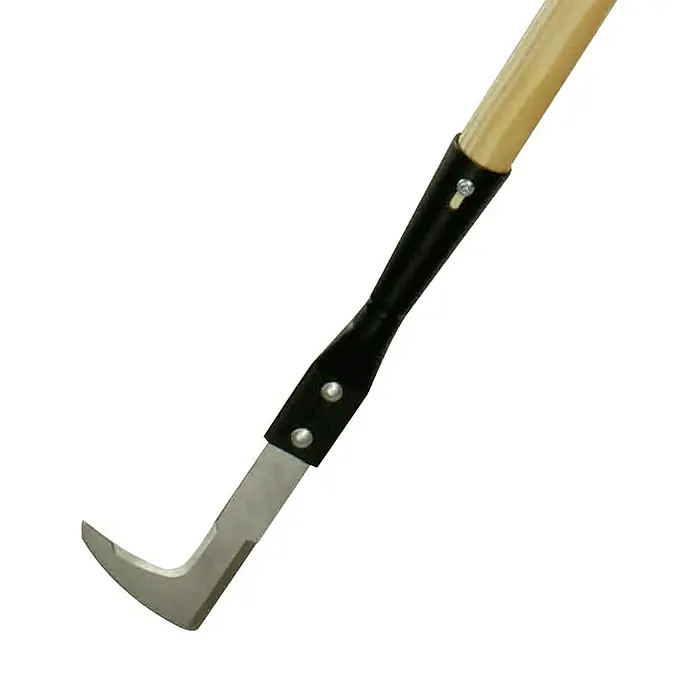 Gardol Fugenkratzer - 135 cm - Nahaufnahme eines Grasschneiders mit Holzgriff, ideal zum Trimmen von Rasenkanten und für präzise Gartenarbeiten.
