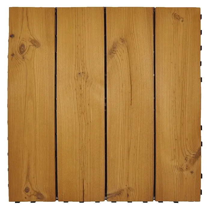 Klickfliese Smartdeck - Kiefer, 60 x 60 x 2,5 cm, Braun, 1 Stk. - Nahaufnahme von vier braunen, hölzernen Terrassendielen mit sichtbarer Maserung. Ideal für den Außenbereich.