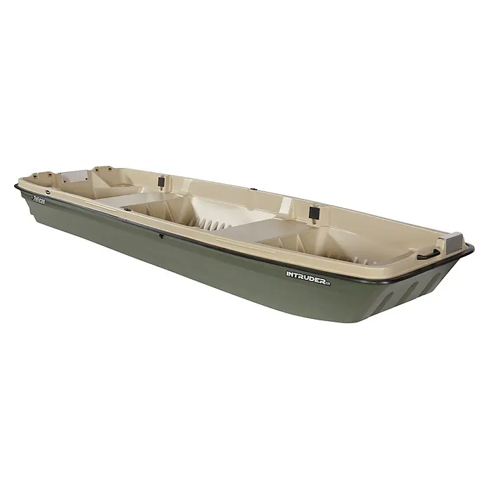 Pelican Angelboot Intruder 12L x B: 365 x 121 cm, Geeignet für: 2 Personen, Tragkraft: 190 kg, RAM-X Mehrschicht-Polyethylen - Das Bild zeigt ein Pelican Intruder 12 Bassboot, ideal für Angler. Seine robuste Bauweise und das geräumige Design machen es zum perfekten Begleiter auf dem Wasser.