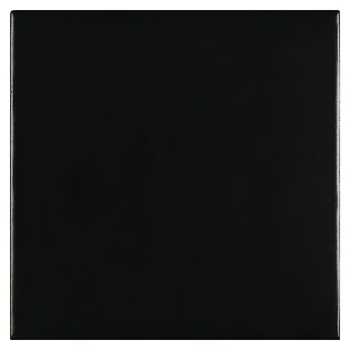 Modern Style Feinsteinzeugfliese Bronx Negro - 15 x 15 cm, Schwarz, Matt - Nahaufnahme einer eleganten schwarzen Schachtel, ideal für die Präsentation hochwertiger Produkte.